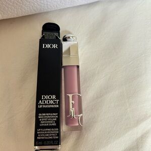 Dior Lip Maximizer plumping gloss in Pink Liliac